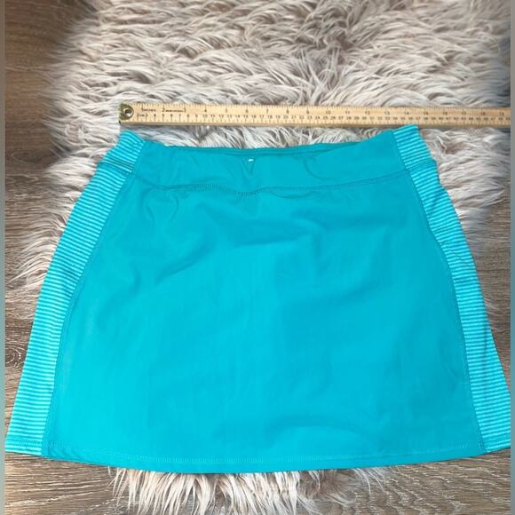 Soybu women’s skirt with built in shorts - Picture 9 of 10